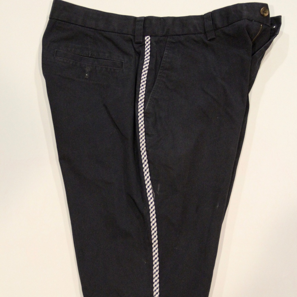 Brooks Brothers Navy Shorts w/ check inseam
